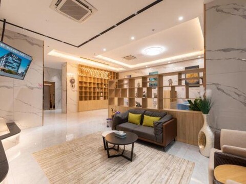 Foshan Haichen Hotel (Zhuroupo Private Cuisine Ronggui Head Store in Shunde Store of Tianyou City)