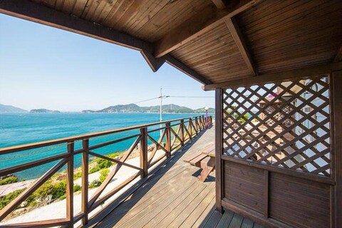 Yokjido Sky Island Pension