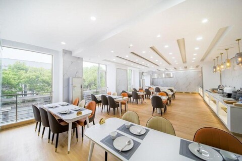 Manju Hotel (Hangzhou Gongshu Wanda Plaza Branch)