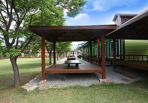 Happy Garden Pension