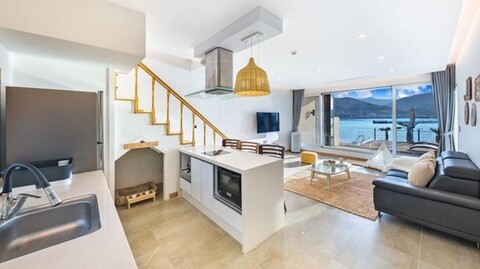 Paresa Dog Pool Villa