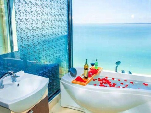 One Day Seaview Apartment Hotel