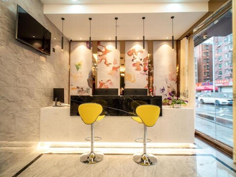 Mei Youpin Hotel (Shenzhen Baoan Airport Gushu Subway Station Branch)