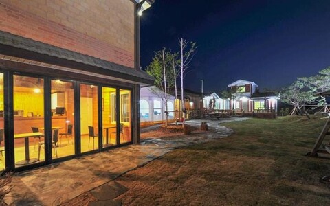 Sea Fragrance Pension