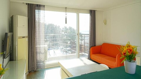 Shido Road Outing Pension