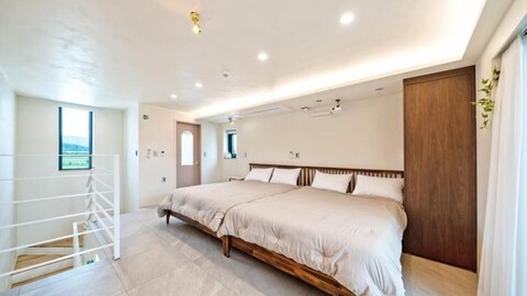 Rasta Pool Villa