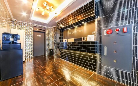 순천 나무늘보 호텔