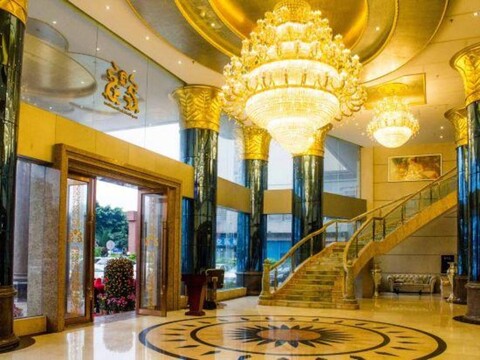 Longzhu Lijun Grand Hotel