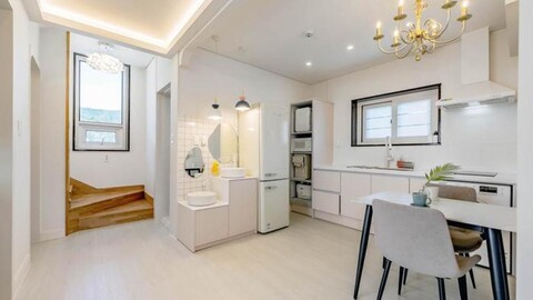 Ku&i Kids Pool Villa