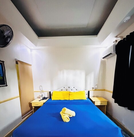 망고스 비치프런트 리조트