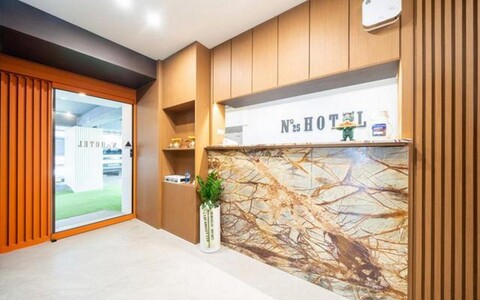 넘버25 신안동 광주역점