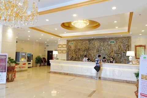 Vienna Hotel (Nanpu Guangzhou subway station)