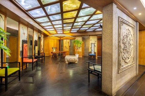 Tianyi International Hotel (Nandujiang Meilan Airport Branch)