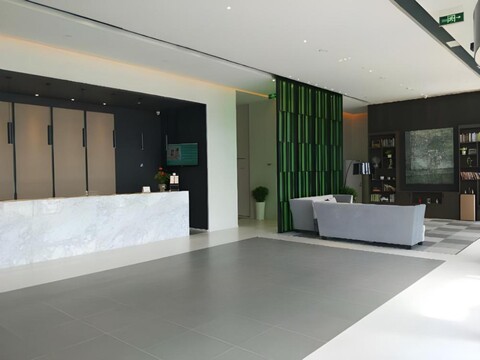 진장 인 셀렉트 난징 장닝 둥치 로드