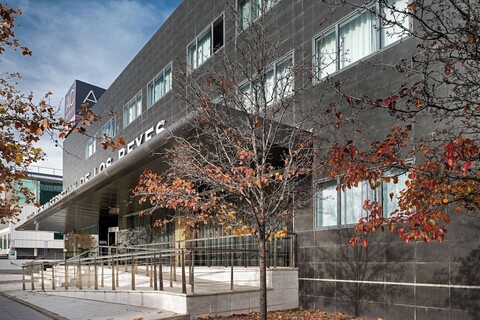 AC 호텔 산 세바스티안 데 로스 레예스 바이 메리어트