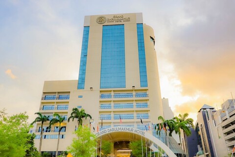 그랜드 다룰마크무르 호텔 콴탄