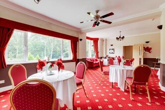 올드 로즈 앤 크라운 호텔