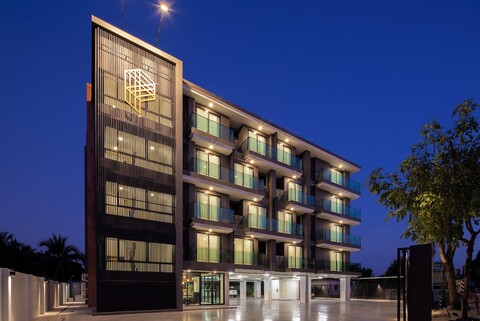 패리시 서비스드 아파트먼트