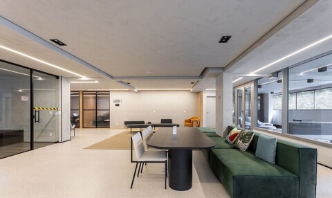 모에마의 ONJ - 스튜디오