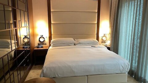 하기아 소피아 조이풀 호텔