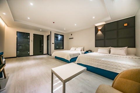 밀양 호텔 레이크