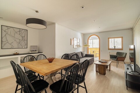 스테이 유니크 아파트먼트 아리바우