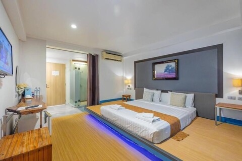 선셋 세레니티 좀티엔 리조트