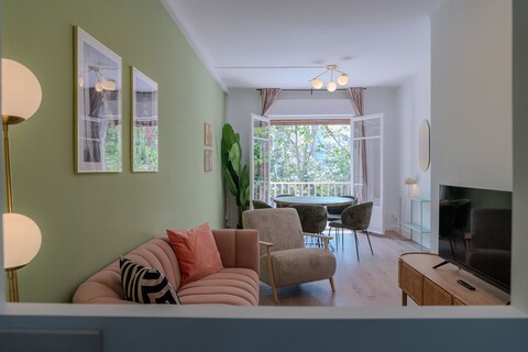 스테이 유니크 아파트먼트 가우디 I