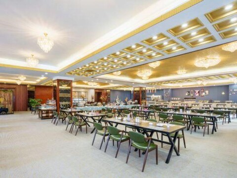 the Royal Fortune Hotel