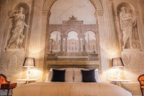 코르테 레알디 스위트 팔라초 카모치니