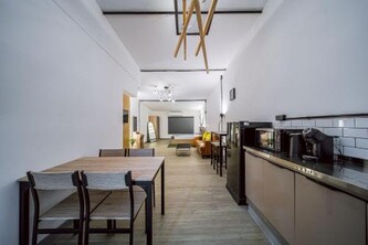 오아시스 스위트 파타야 - 휴지 앤 모던 인 시티 센터