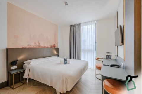 홀리데이 베네치아 트론케토