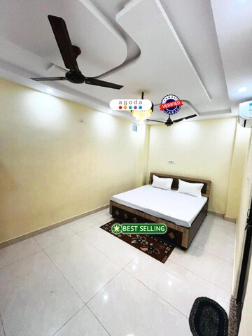 Goroomgo Kashi Residency Varanasi - Near Assi Ghat