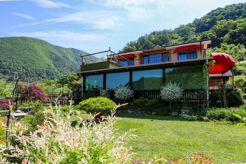 단양 꽃뜨란펜션