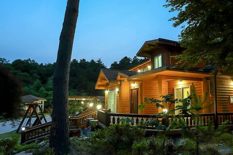 예산 아리아오투펜션