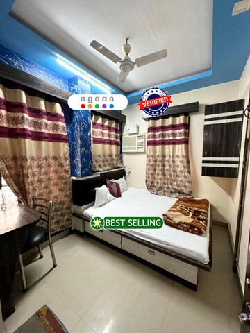 Goroomgo H.M International Nai Sarak Walkable from Gadowalia Varanasi