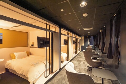 퍼스트 캐빈 인터내셔널 하와이