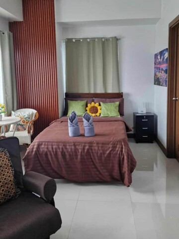 발코니와 바다 전망이 있는 넓은 스튜디오 유닛