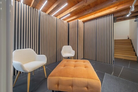 아파트먼트아레나 - 무스타치 룸스