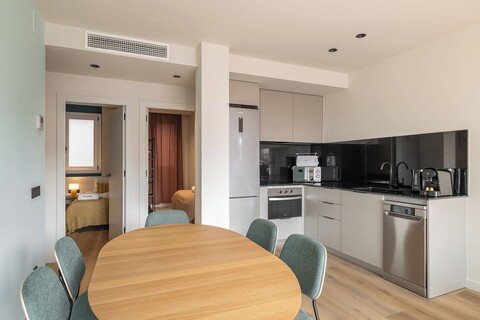 스테이 유니크 아파트먼트 코르세가 II