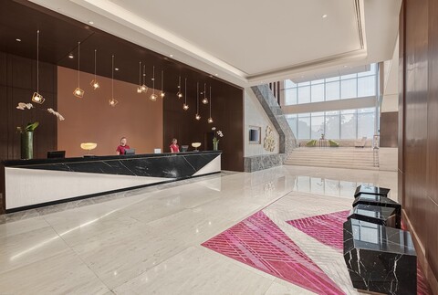 크라운 플라자 마닐라 갤러리아 바이 IHG