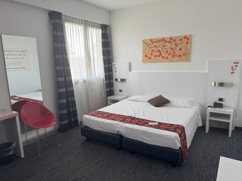 호텔 스포팅 콜로노