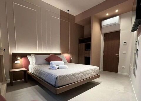 나토레 카메레 디 샤르메