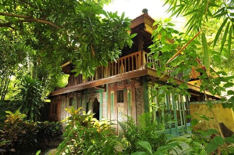 폰독 사리 비치 & 스파 리조트