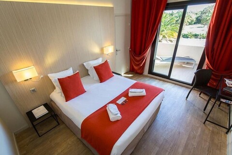 소웰 호텔 골프 드 생트로페