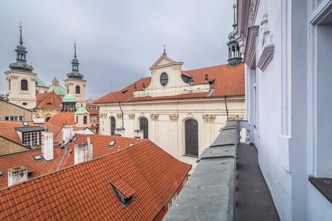 로얄 로드 레지던스