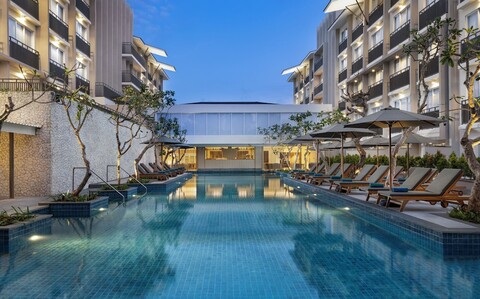 힐튼 가든 인 발리 누사 두아