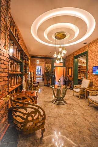 아리아 팰리스 탁심