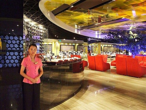 Blue Coast International Hotel (Guangzhou Baiyun Railway Station · Sanyuanli Metro Station)