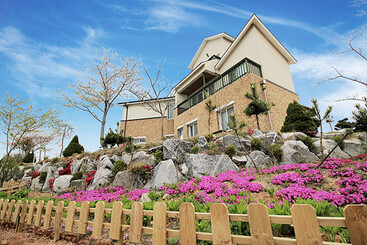 태안 노을향기펜션